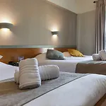 Anesis Hotel 2*